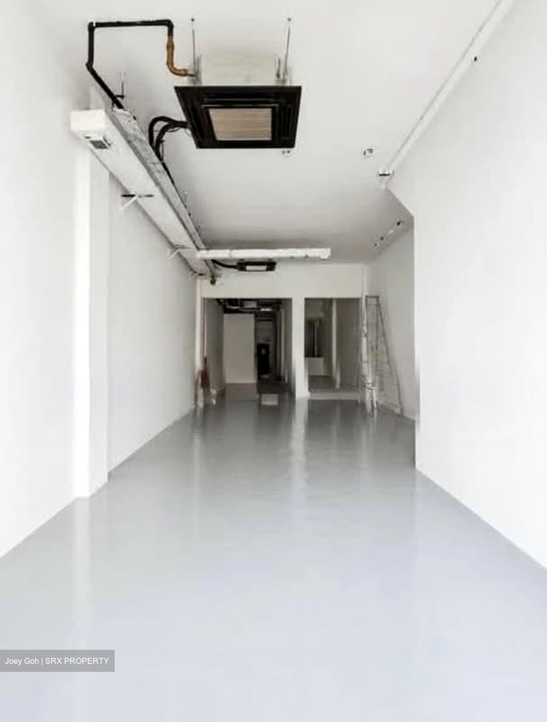 Serangoon Road (D8), Retail #608328671